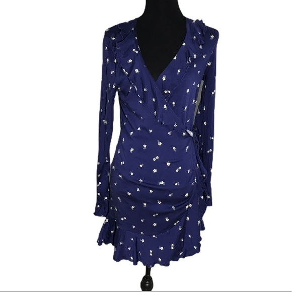 Urban Outfitters Blue Floral Ruffle Wrap D128 - Picture 2 of 7